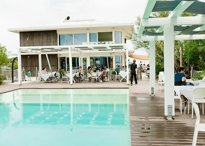 Pomposa ليدو دي بومبوسا