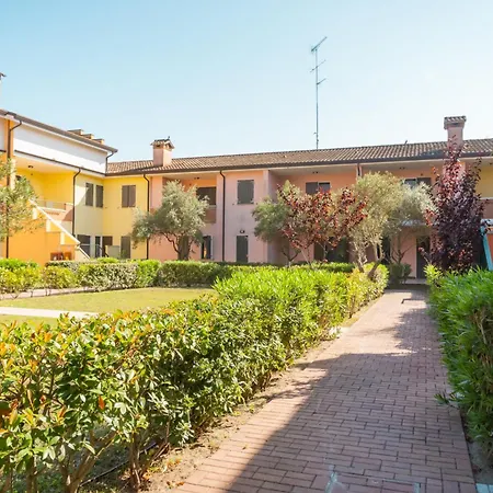 アパートホテル Pomposa